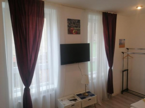 Studio Plaza